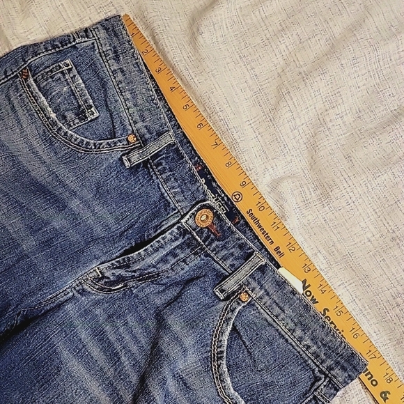 Bootheel Trading Co. by Sheryl Crow Women's Boyfriend Denim Shorts 28/4 - Picture 5 of 5